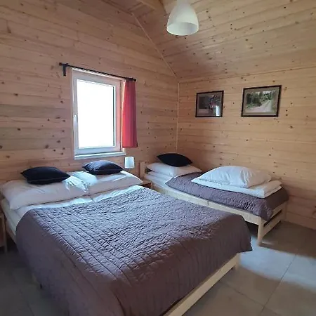 Podbucznik 2 Mosorny Chalet *